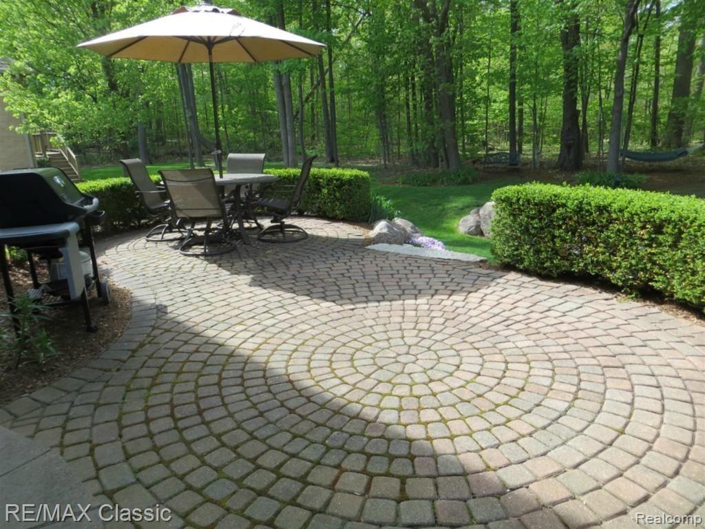 3493 Cascade Circle Rochester Hills, MI 48307 - Photo 28 of 30