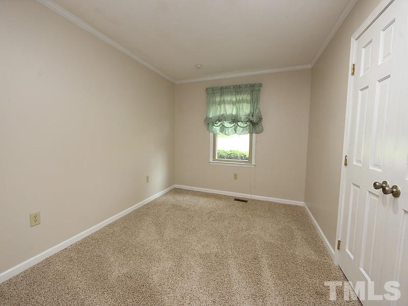 4301 Whitfield Road Raleigh, NC 27610 - Photo 16 of 25