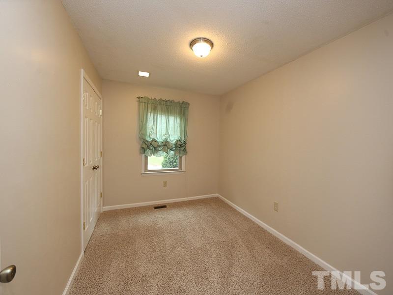 4301 Whitfield Road Raleigh, NC 27610 - Photo 18 of 25