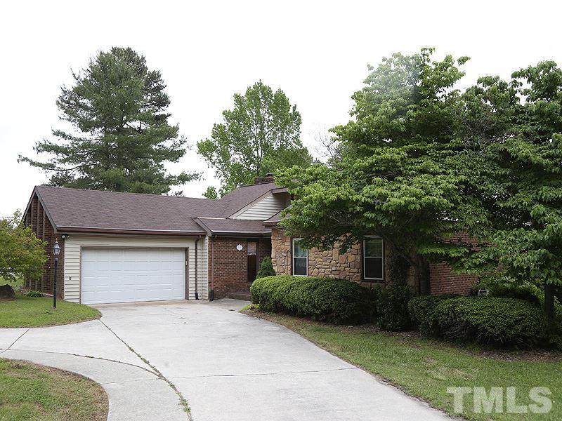 4301 Whitfield Road Raleigh, NC 27610 - Photo 3 of 25