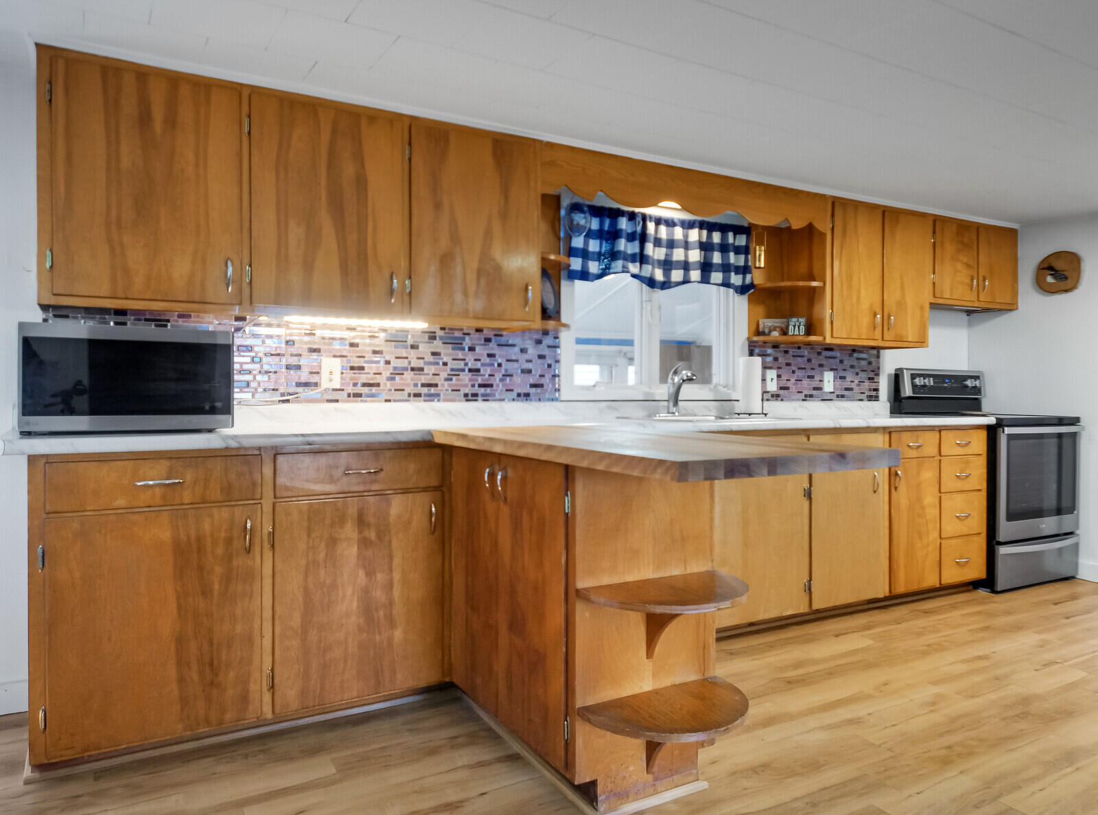 220 Lake Road Wilton, ME 04294 - Photo 20 of 61 KITCHEN