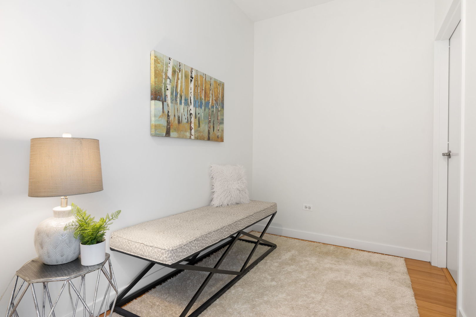 653 North Kingsbury Street, Unit 802 Chicago, IL 60654 - Photo 3 of 18