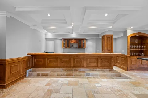 $1,749,000 | 1225 Sir William Lane, Lake Forest, IL 60045