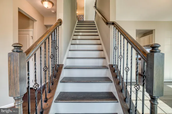 a view of entryway