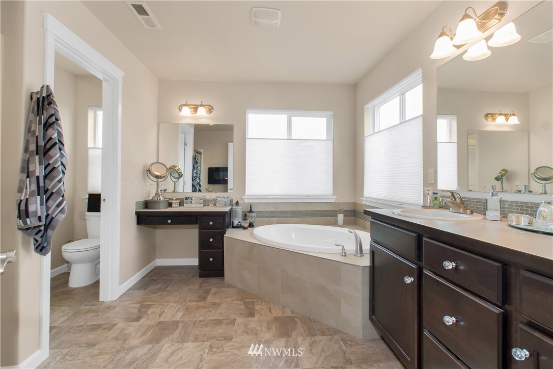 4631 Rochelle Street Southeast Lacey, WA 98503 - Photo 15 of 22 Gallery Image 15