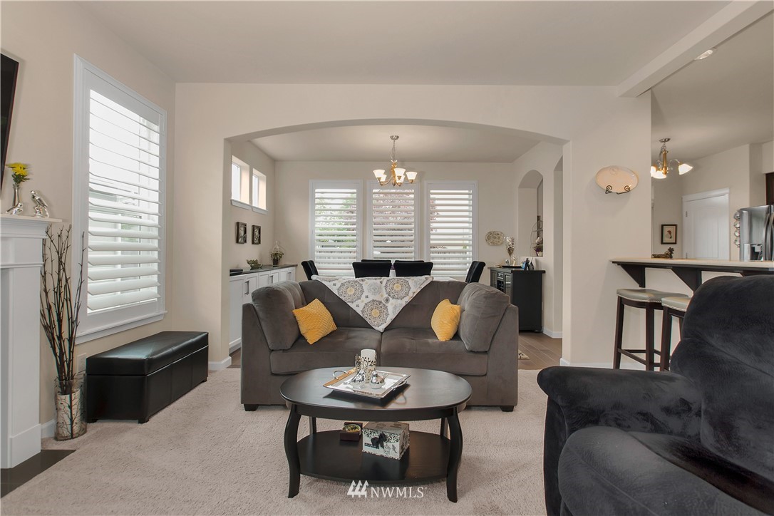 4631 Rochelle Street Southeast Lacey, WA 98503 - Photo 5 of 22 Gallery Image 5