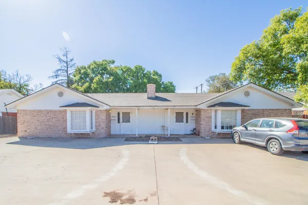 $2,250 | 5306 Gary Avenue, Unit B, Lubbock, TX 79413