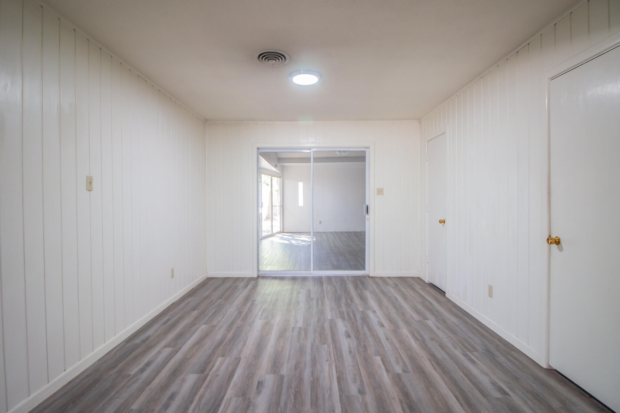 5306 Gary Avenue, Unit B Lubbock, TX 79413 - Photo 4 of 25 IMG_4764