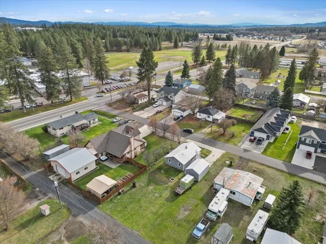 $285,000 | 415 East D Street, Deer Park, WA 99006