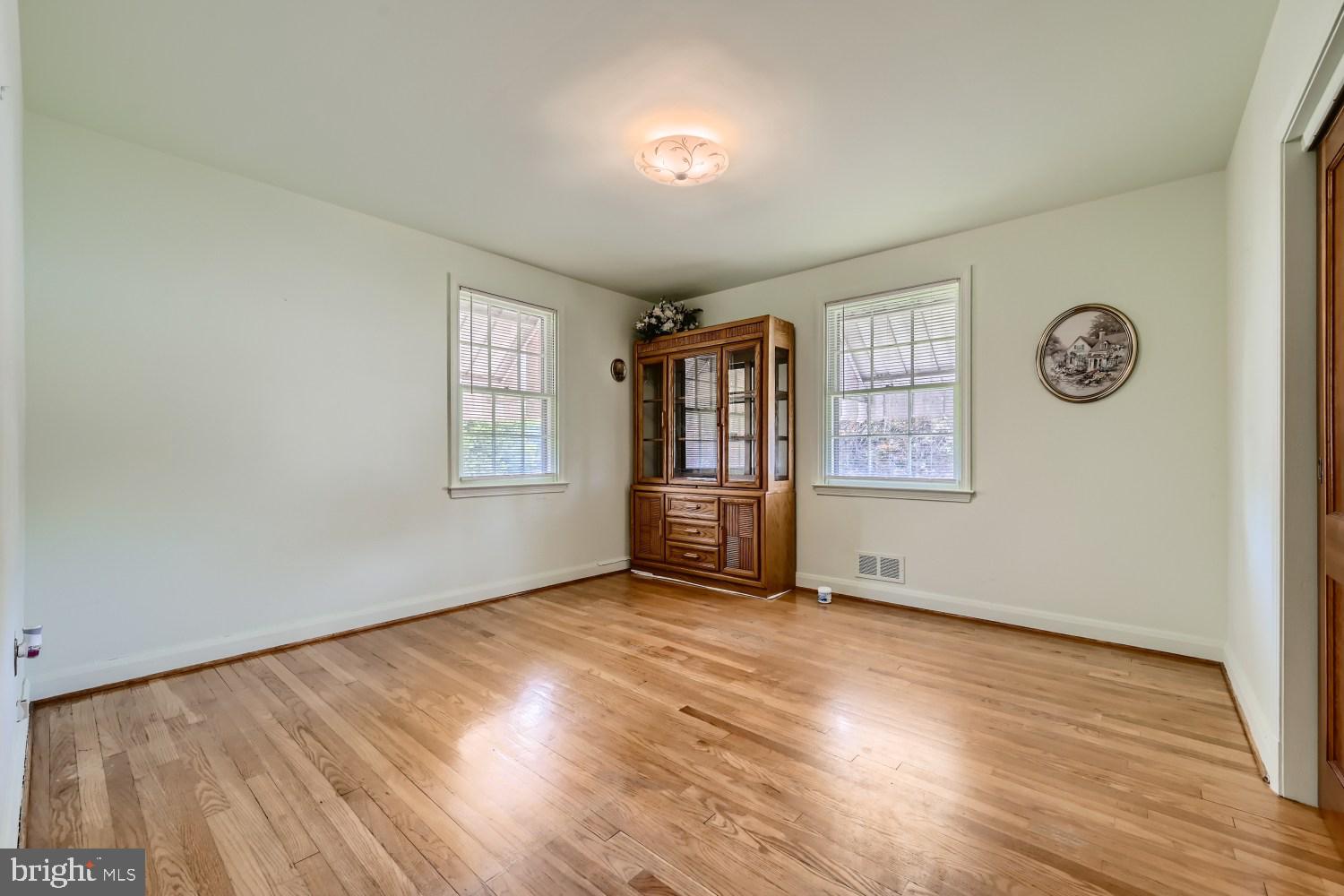 1548 Sulphur Spring Road Halethorpe, MD 21227 - Photo 12 of 27 Gallery Image 12