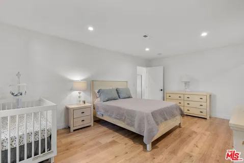 $1,399,000 | 23367 Friar Street, Woodland Hills, CA 91367