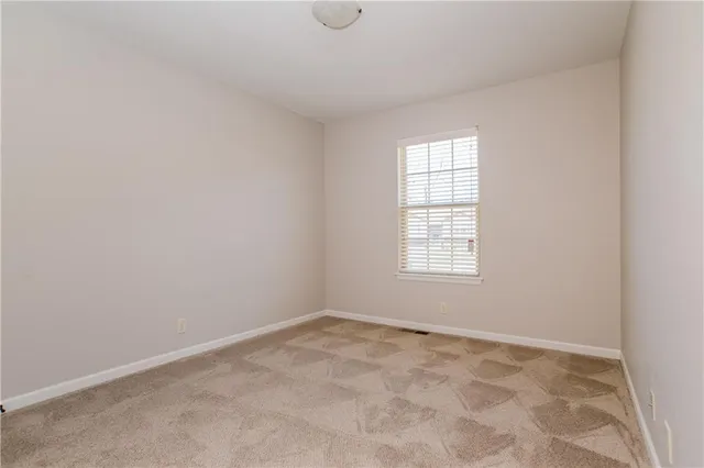 $2,265 | 501 Fall Meadow Lane, Belton, MO 64012