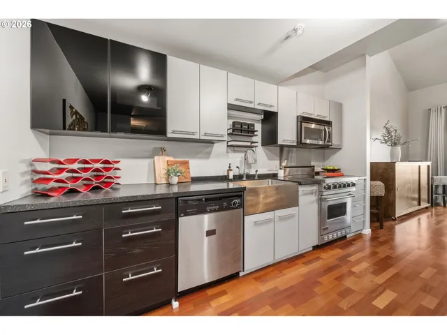 $525,000 | 12600 Southwest Crescent Street, Unit 408, Beaverton, OR 97005