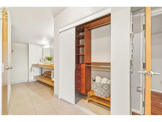 $525,000 | 12600 Southwest Crescent Street, Unit 408, Beaverton, OR 97005