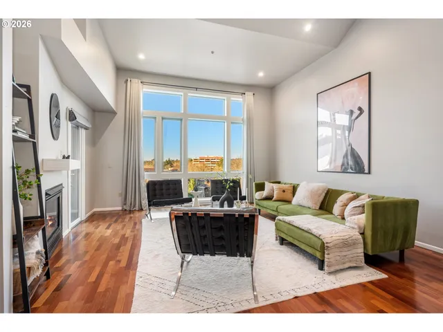 $525,000 | 12600 Southwest Crescent Street, Unit 408, Beaverton, OR 97005