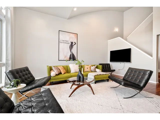 $525,000 | 12600 Southwest Crescent Street, Unit 408, Beaverton, OR 97005