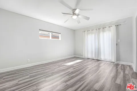 $987,000 | 6659 Zelzah Avenue, Reseda, CA 91335