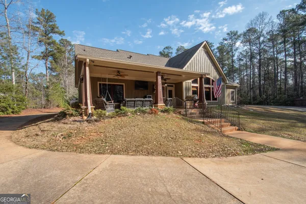 $799,000 | 64 Waterview Court, LaGrange, GA 30240