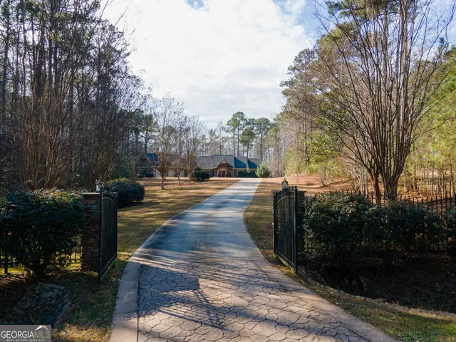 $849,000 | 64 Waterview Court, LaGrange, GA 30240