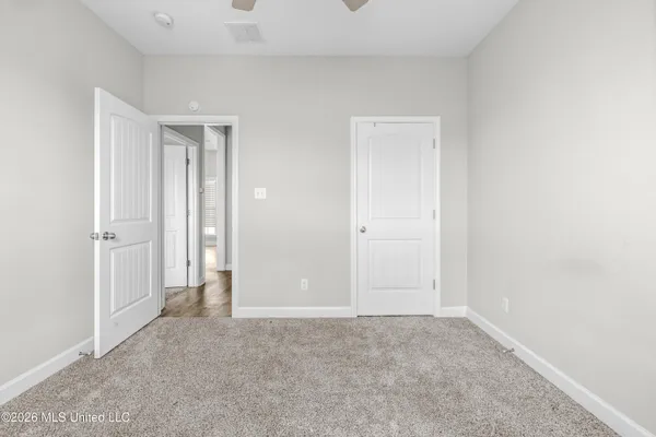 $316,000 | 9155 Lakeside Circle South, Walls, MS 38680