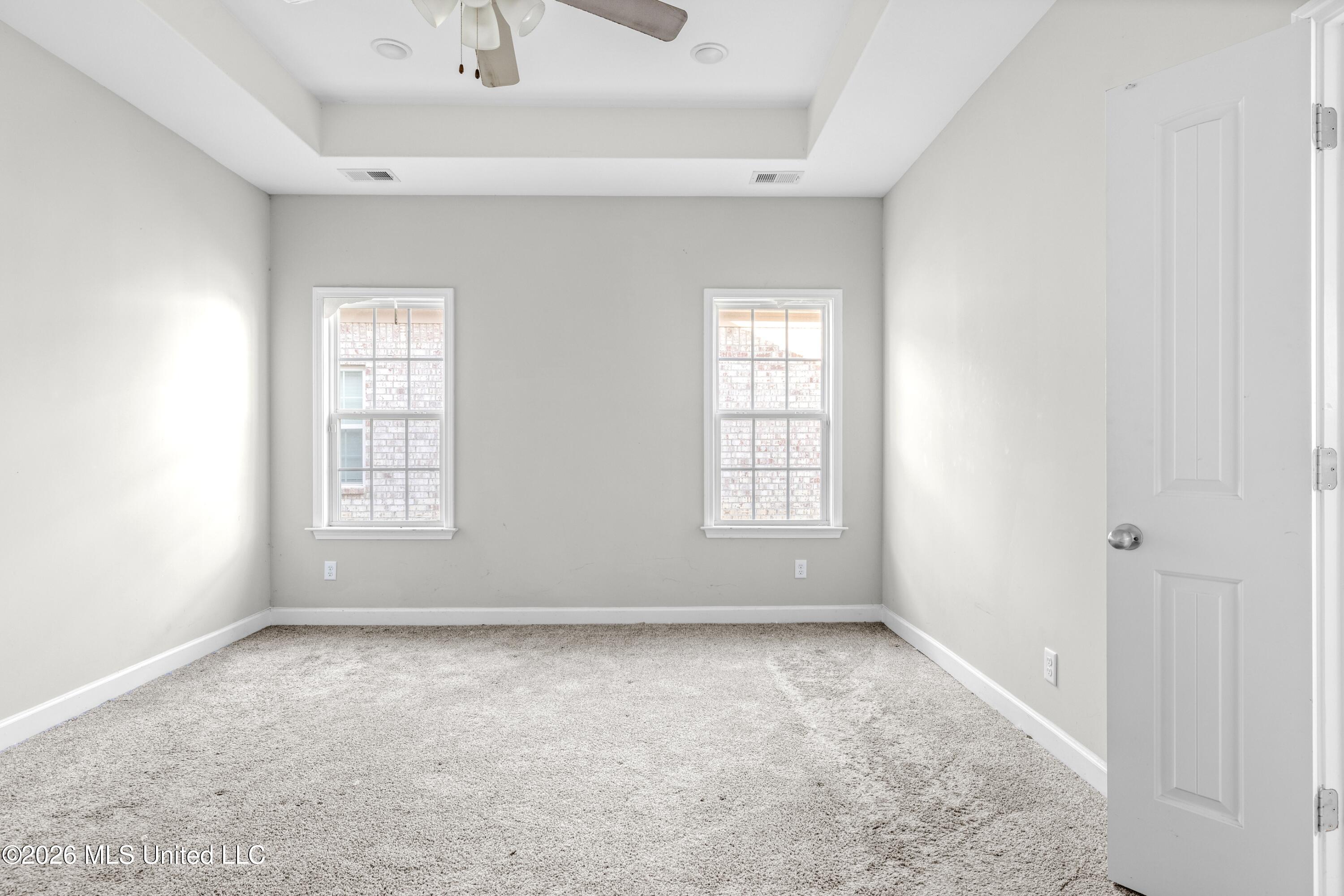 9155 Lakeside Circle South Walls, MS 38680 - Photo 21 of 31 R5C_3428