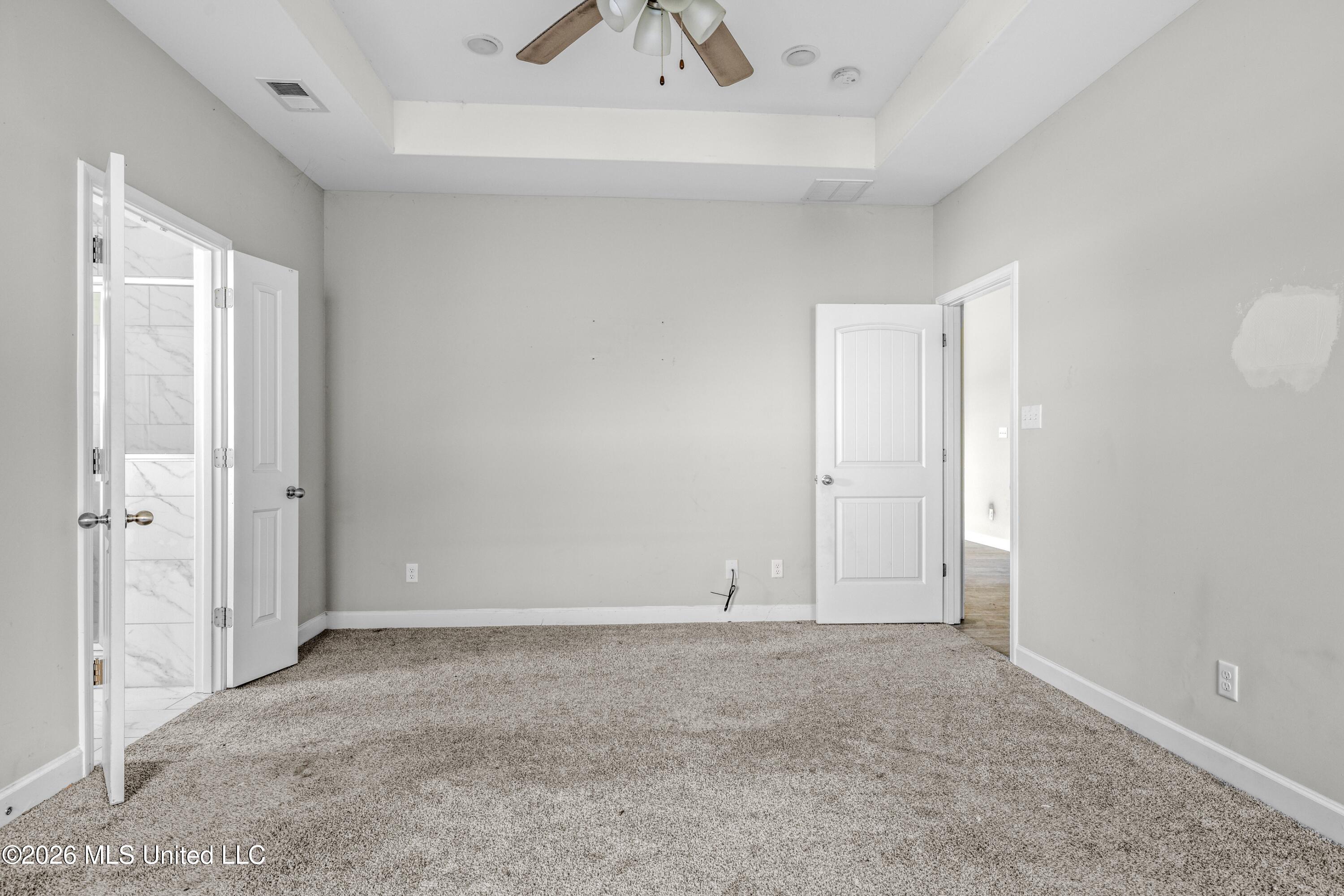 9155 Lakeside Circle South Walls, MS 38680 - Photo 22 of 31 R5C_3431