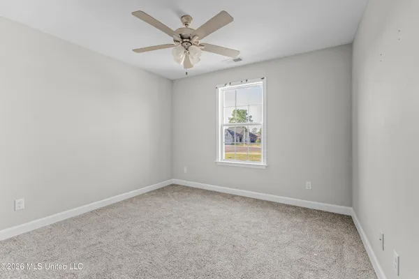 $316,000 | 9155 Lakeside Circle South, Walls, MS 38680