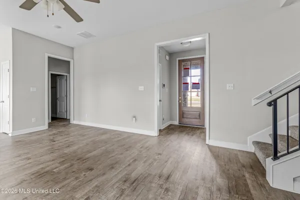 $316,000 | 9155 Lakeside Circle South, Walls, MS 38680