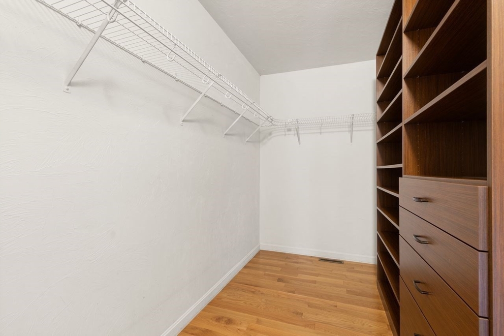 39 Brewster Road, Unit 39 Stoughton, MA 02072 - Photo 18 of 37