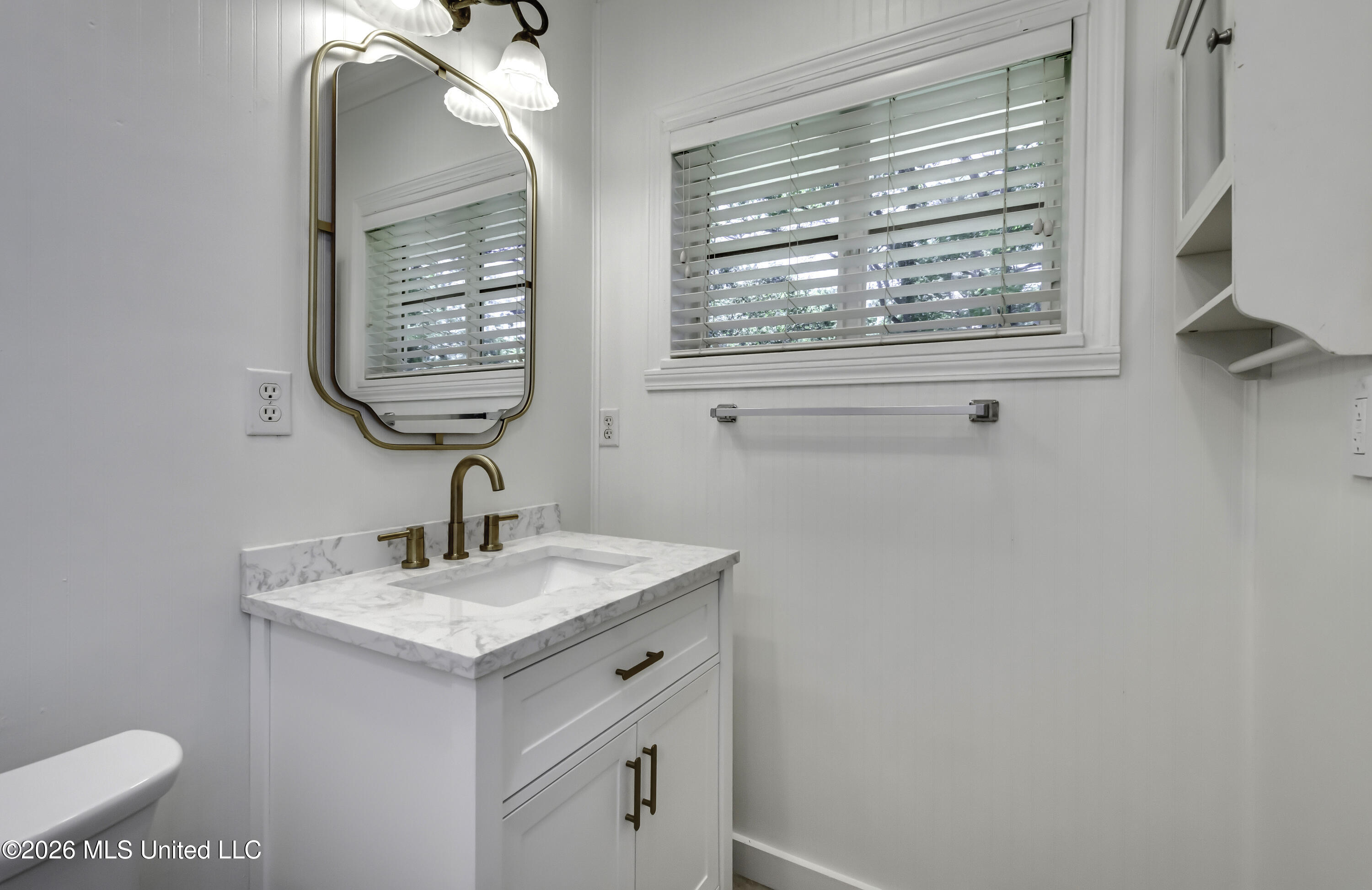 2051 Meadowbrook Road Jackson, MS 39211 - Photo 37 of 49 2051 Meadowbrook--58