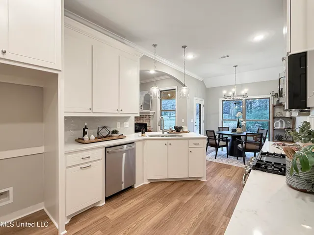 $334,280 | 205 Anderson Oaks Drive, Pearl, MS 39208