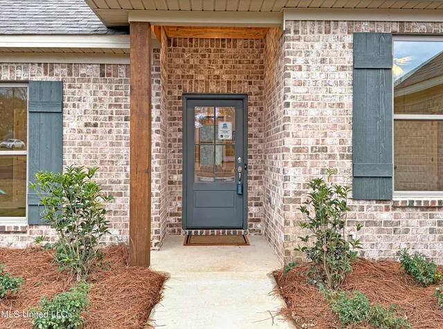 $334,280 | 205 Anderson Oaks Drive, Pearl, MS 39208