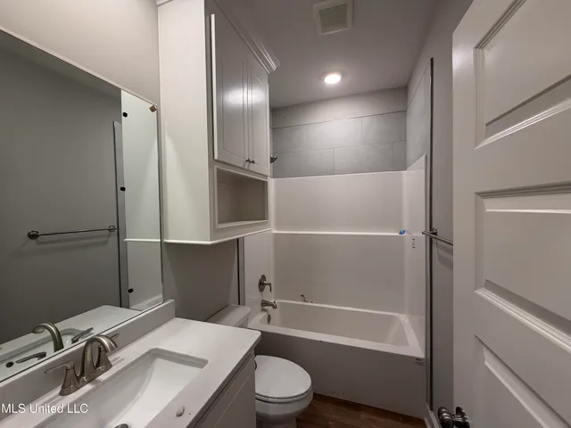 $334,280 | 205 Anderson Oaks Drive, Pearl, MS 39208