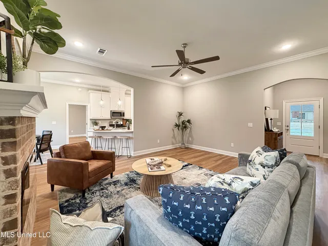 $334,280 | 205 Anderson Oaks Drive, Pearl, MS 39208