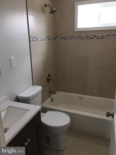 2242 Coralthorn Road Baltimore, MD 21220 - Photo 14 of 22 Bath (Master)