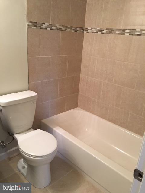2242 Coralthorn Road Baltimore, MD 21220 - Photo 9 of 22 Bath