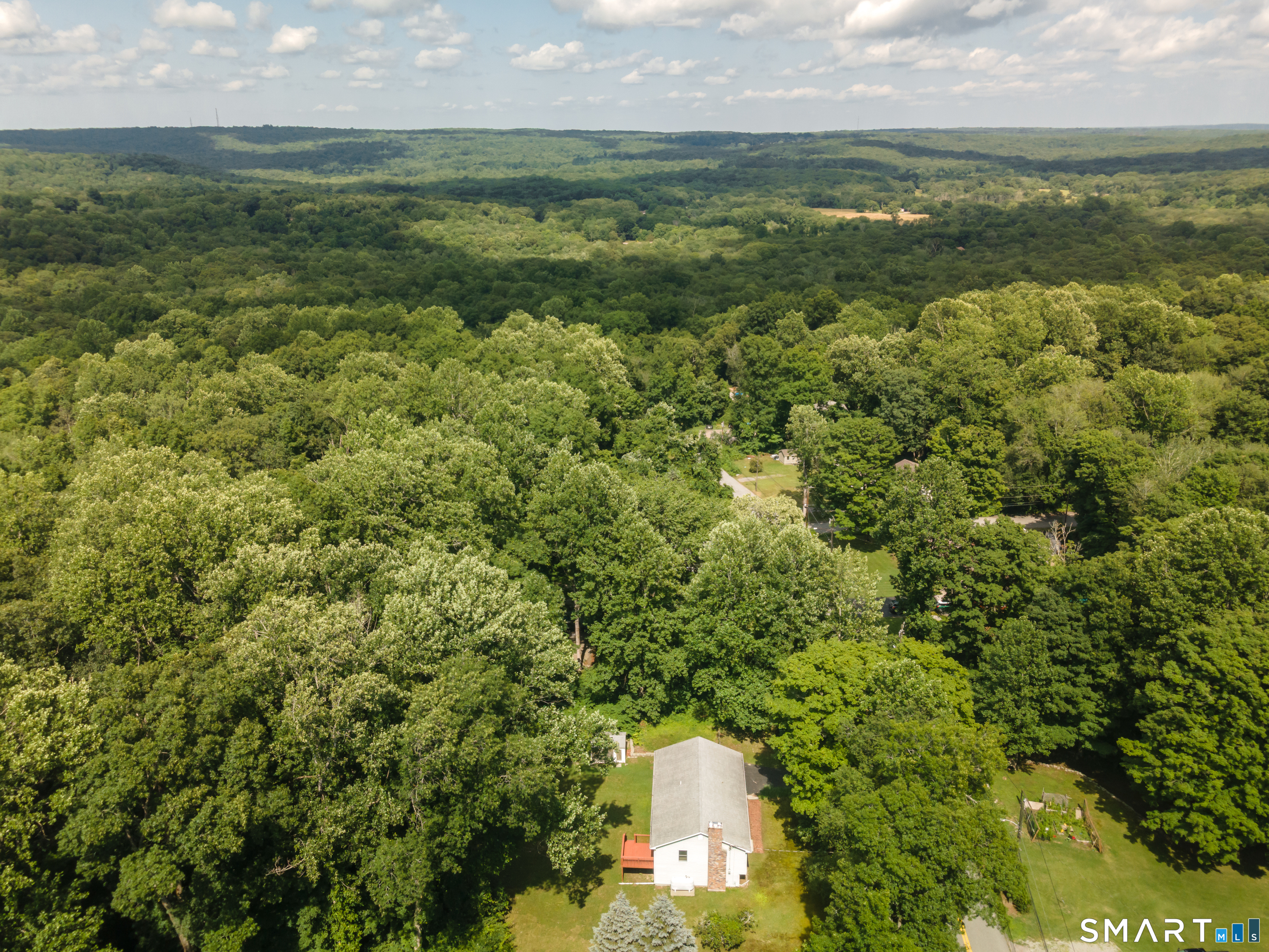 19 Holmes Road East Lyme, CT 06333 - Photo 9 of 39