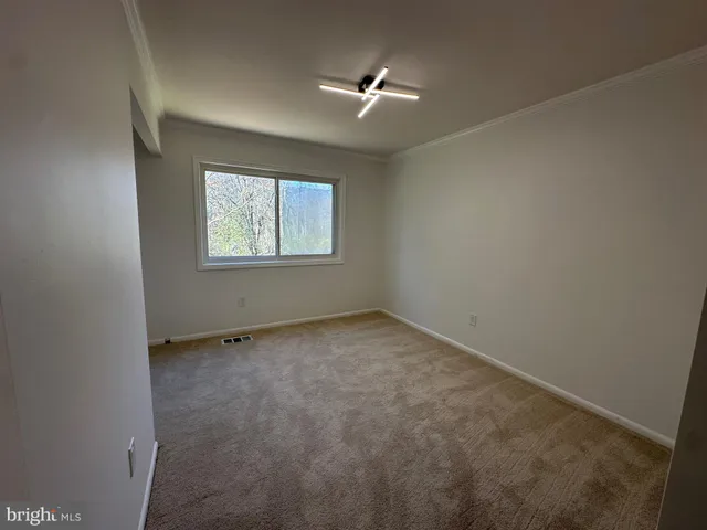 $2,500 | 18424 Allspice Drive, Germantown, MD 20874