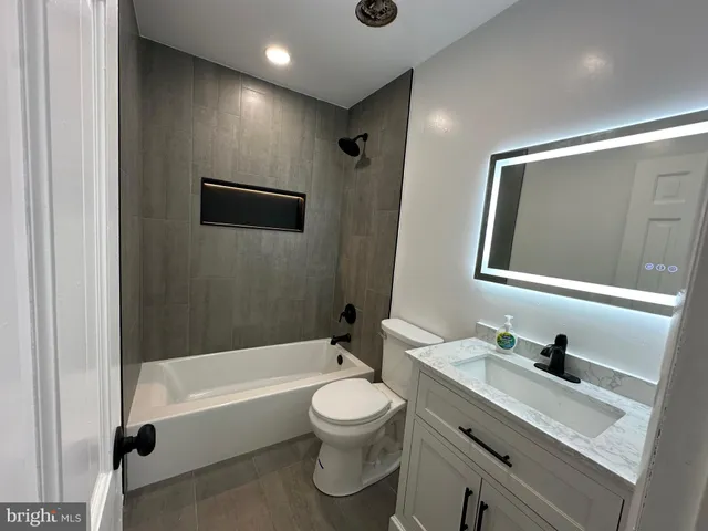 $2,500 | 18424 Allspice Drive, Germantown, MD 20874