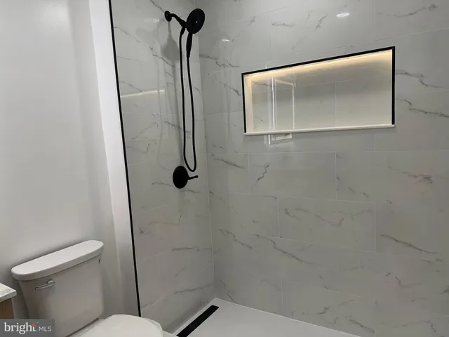 $2,500 | 18424 Allspice Drive, Germantown, MD 20874