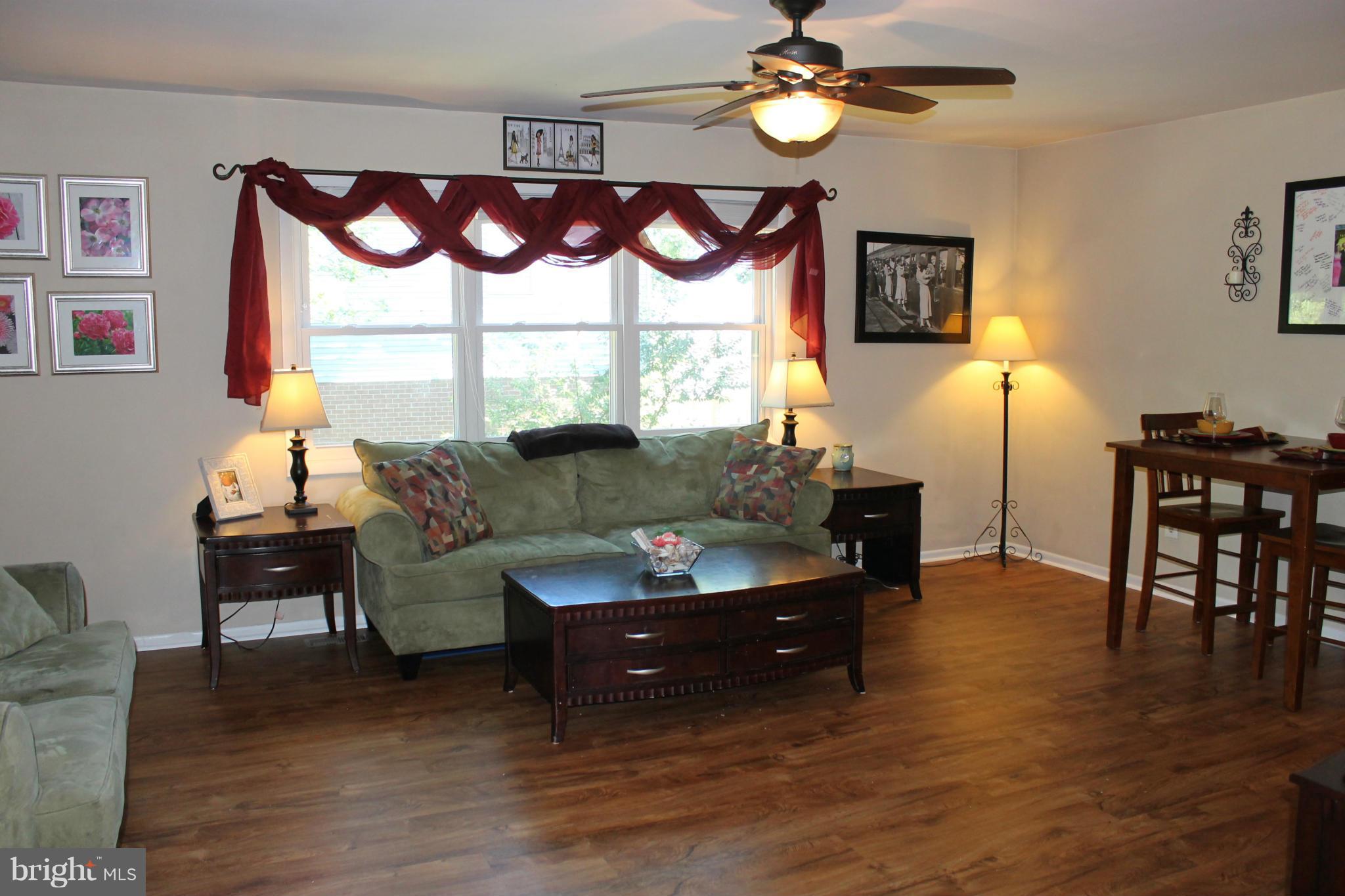 2930 Aspen Hill Road Baltimore, MD 21234 - Photo 1 of 18 Living Room