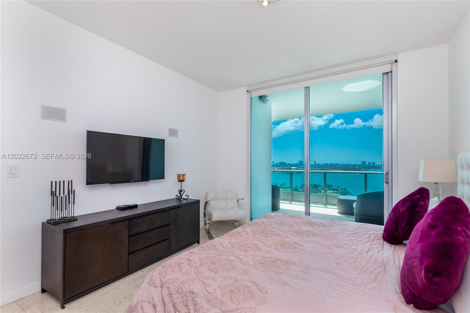 900 Biscayne Boulevard, Unit 2002 Miami, FL 33132 - Photo 24 of 38