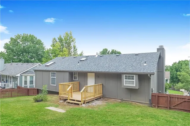 $2,160 | 19305 East 31st Terrace, Independence, MO 64057