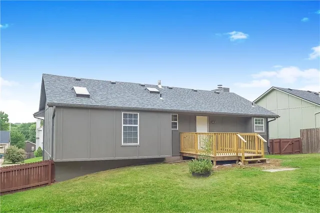 $2,160 | 19305 East 31st Terrace, Independence, MO 64057