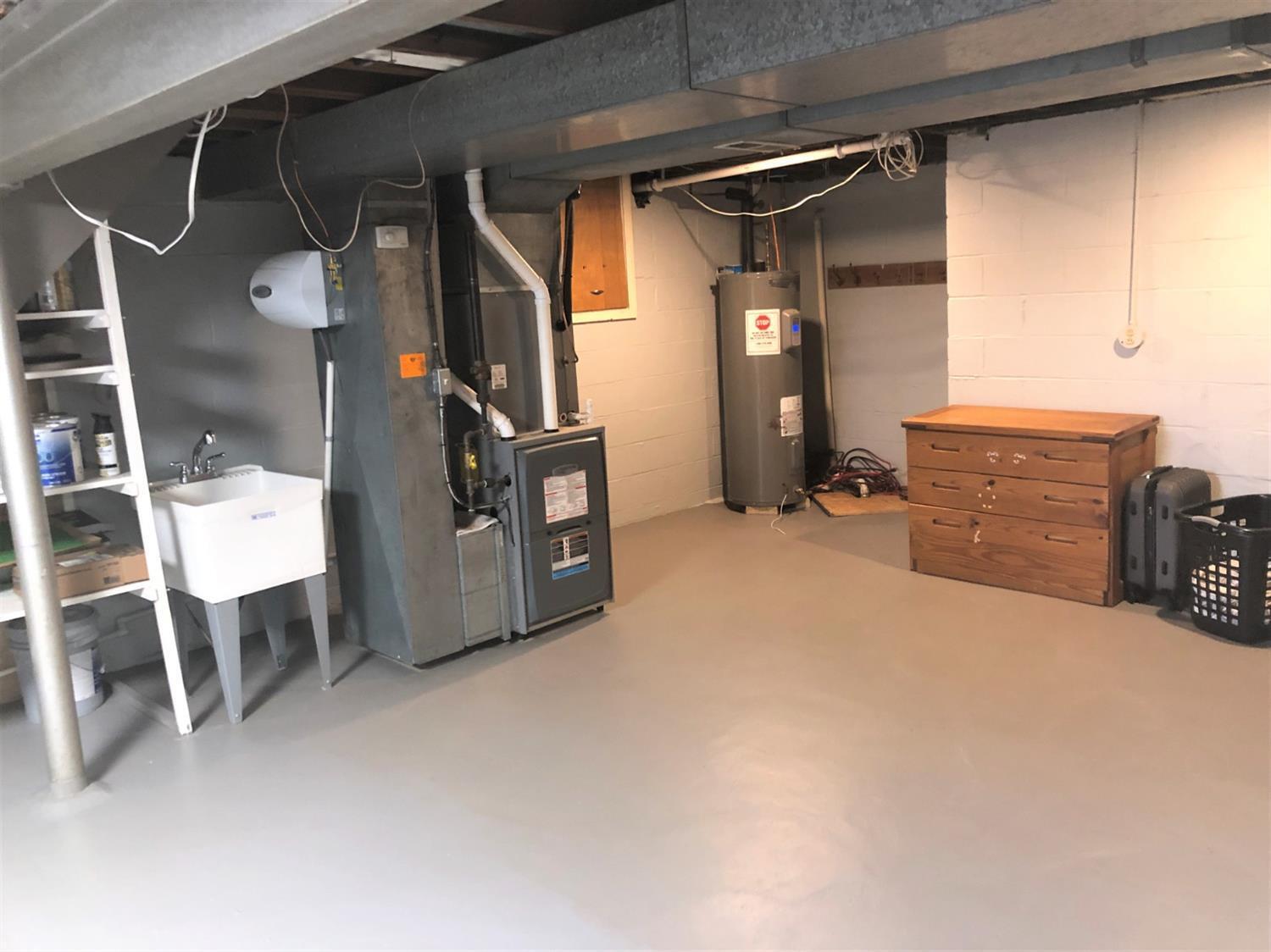 3759 Poole Road Cincinnati, OH 45251 - Photo 21 of 25 Gallery Image 21