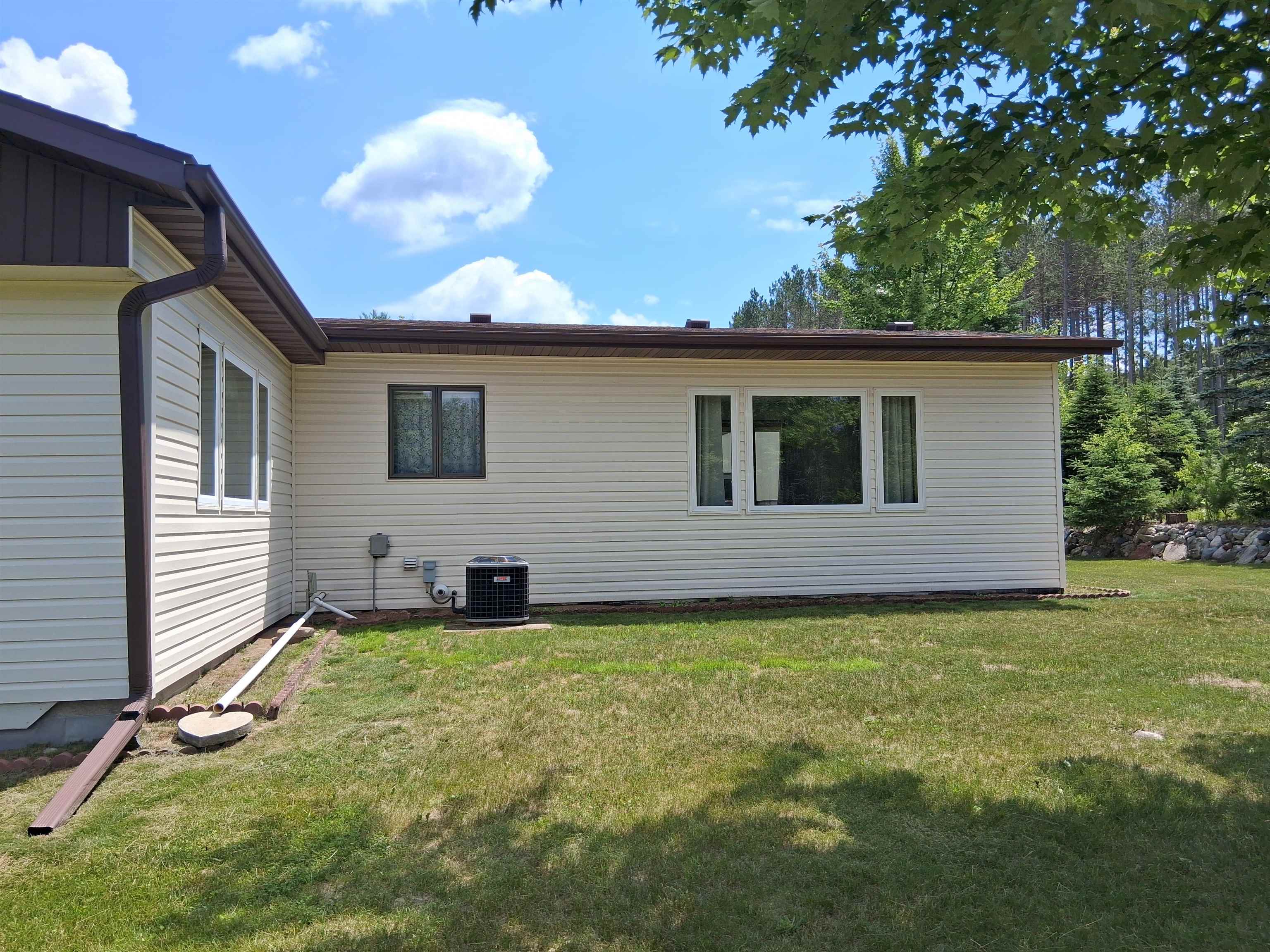 N13841 Mathis Road Athelstane, WI 54177 - Photo 7 of 32