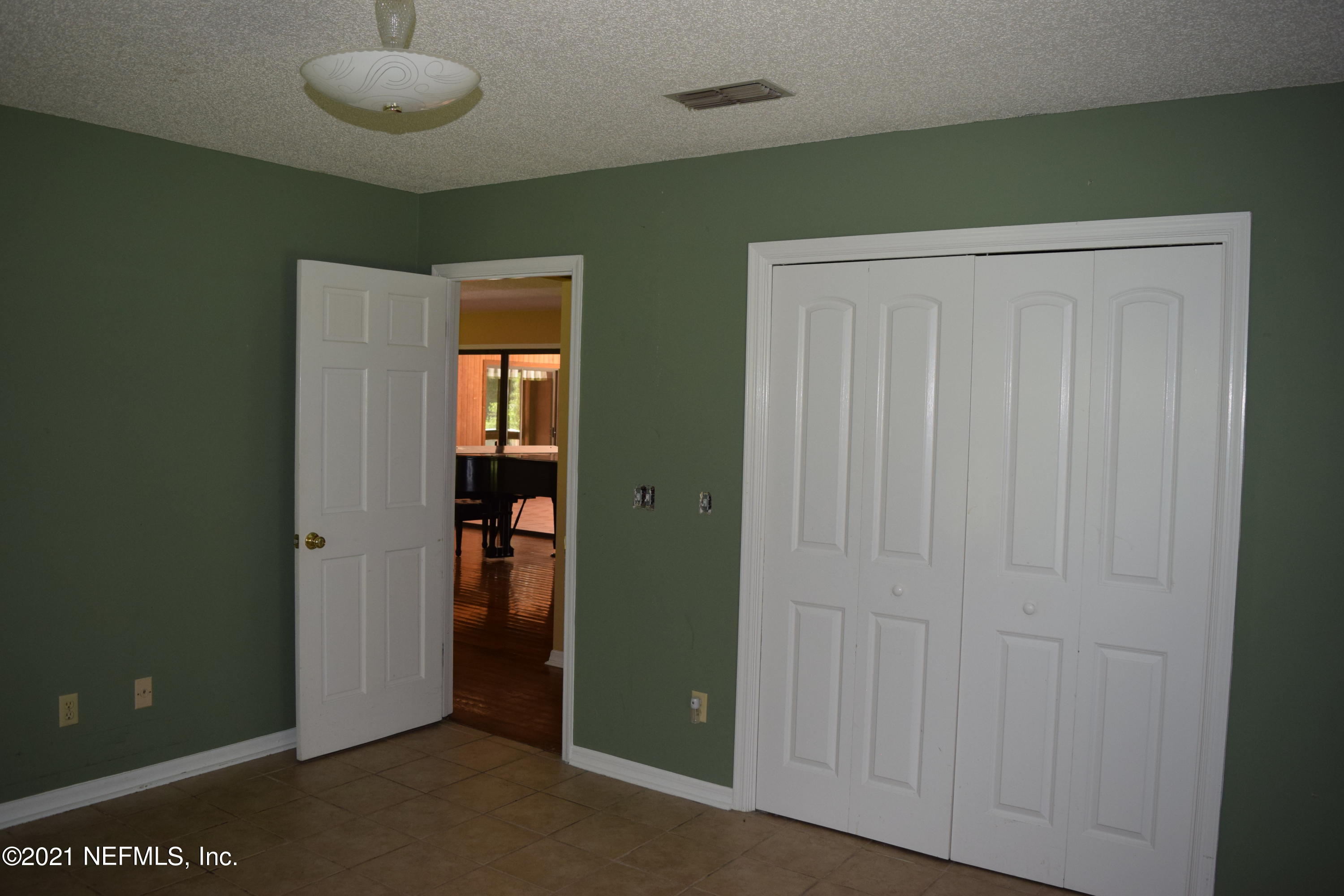 2710 Amelia Road Fernandina Beach, FL 32034 - Photo 43 of 77 DSC_0499