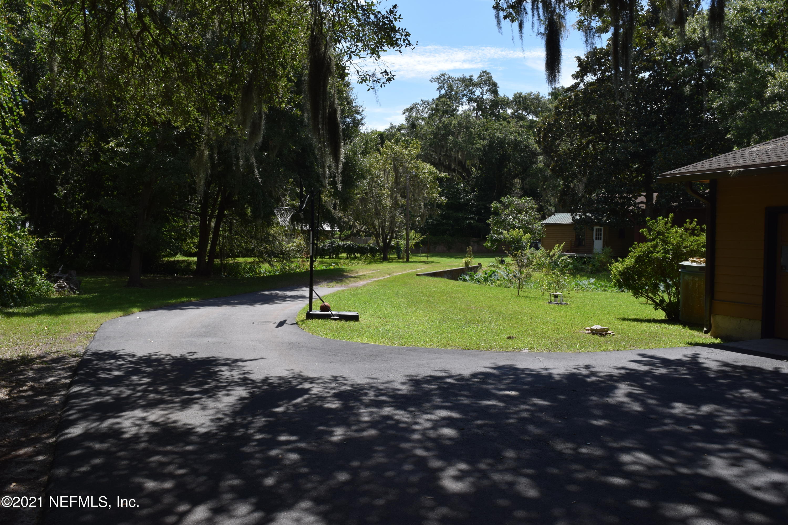 2710 Amelia Road Fernandina Beach, FL 32034 - Photo 6 of 77 DSC_0449