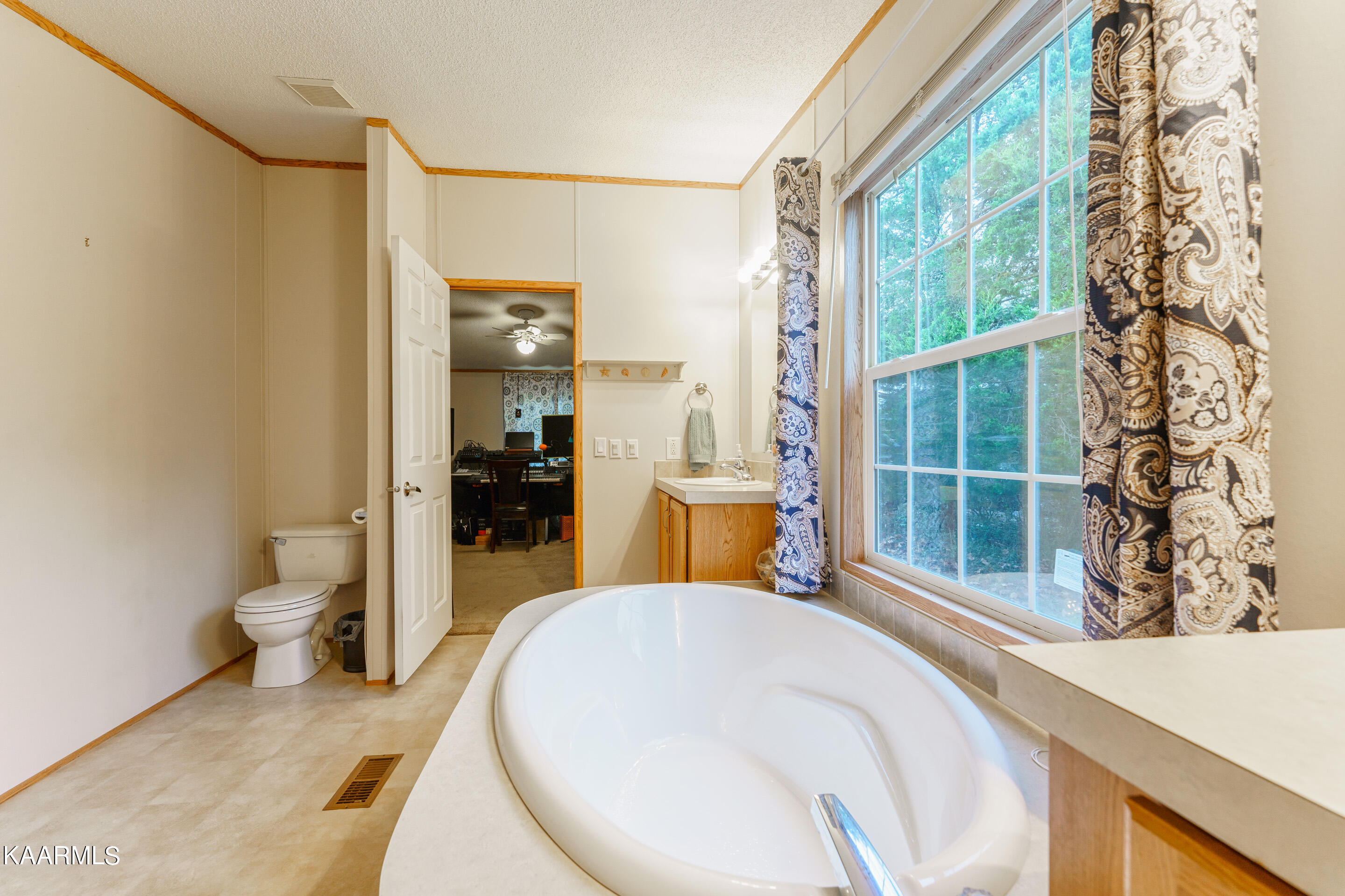 2813 Cedar Bluff Road Sevierville, TN 37876 - Photo 19 of 36 _DSC3915-Edit