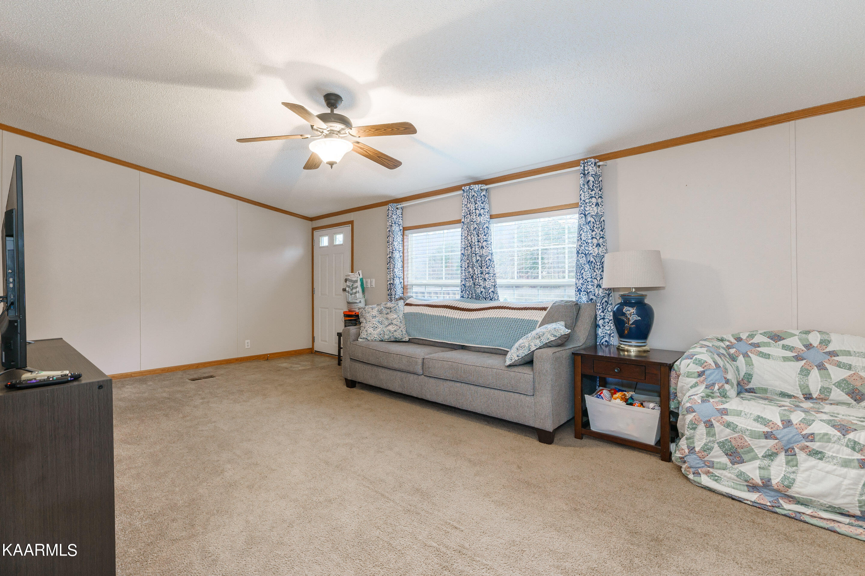 2813 Cedar Bluff Road Sevierville, TN 37876 - Photo 4 of 36 _DSC3872-Edit